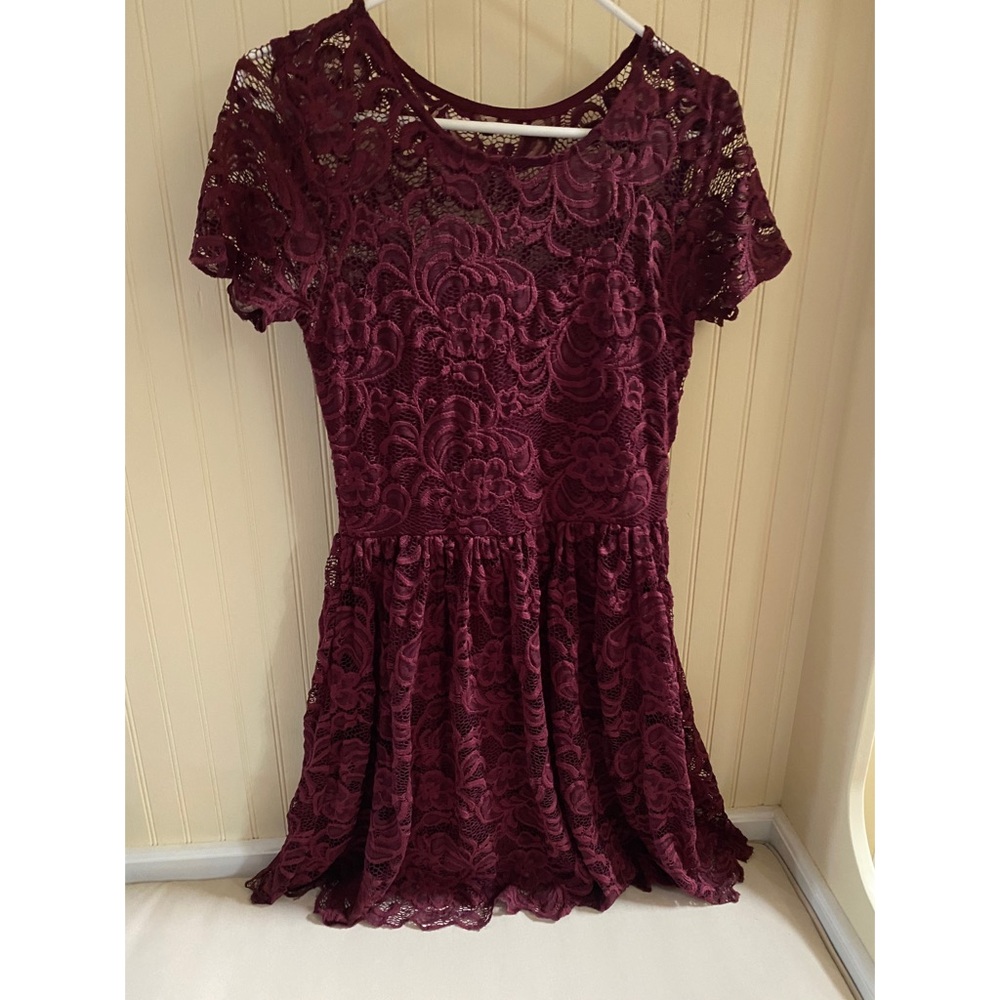 Francesca’s Lace Dress